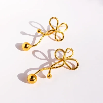Eloise Hollow Studs