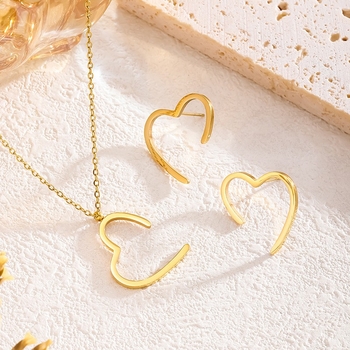 Enchanted Heart Necklace and Earrings Set