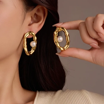 ModEra Studs
