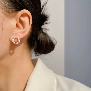 GlowCircle Studs