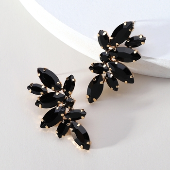 GemGleam Minimal Studs - Black 