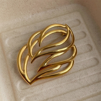 Kora Leaf Brooch - Gold 